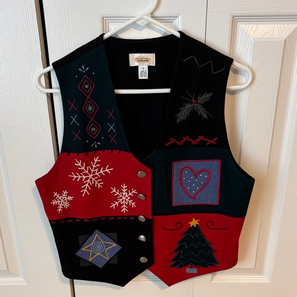 Vintage Granny’s Talbots Holiday Vest with Embroidered Designs size Small - Picture 1 of 7